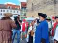 4-TV-Auftritt-vor-Salzhandel-auf-dem-Markt-Halle